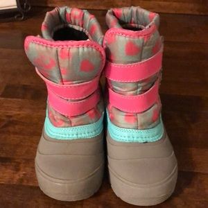 Girls snow boots
